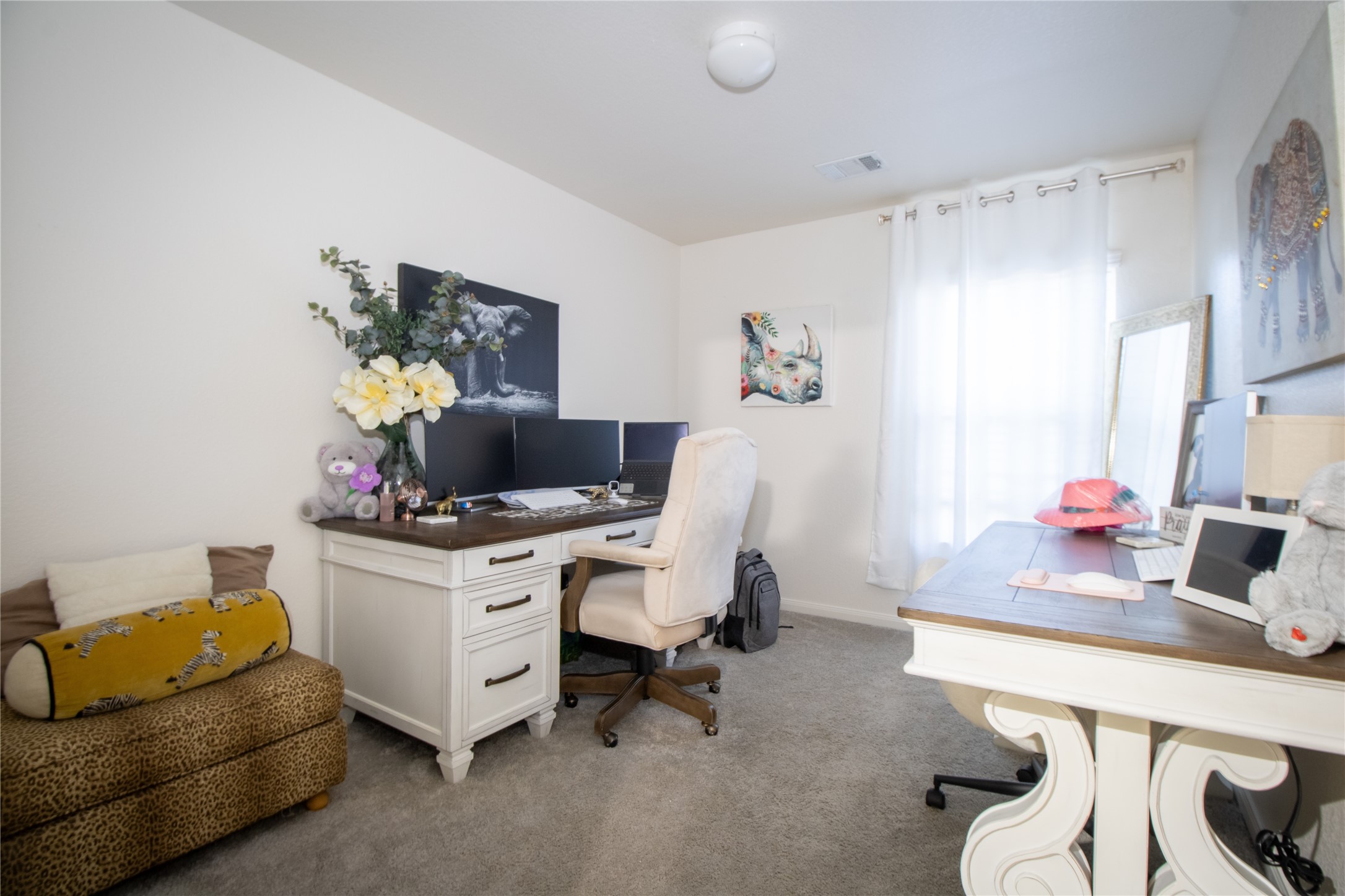 15583 Arrowhead Loop West Willis, TX 77378 - Photo 10 of 21 a living room with furniture and a flat screen tv