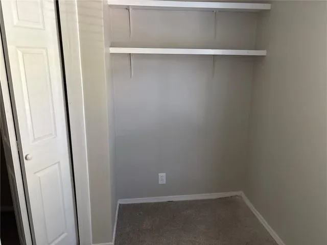 $132,000 | 6310 East 153 Street, Grandview, MO 64030