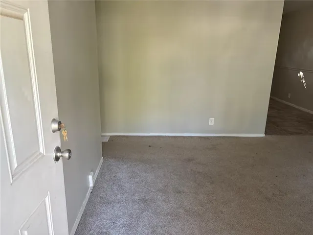 $132,000 | 6310 East 153 Street, Grandview, MO 64030