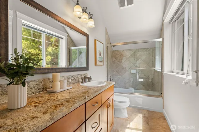 a view of entryway with stairs