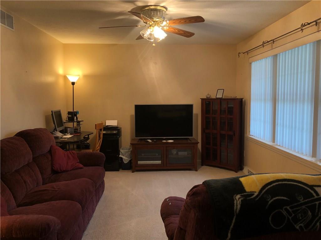 858 Cheriwood Road Pulaski, PA 16143 - Photo 9 of 19 Gallery Image 9
