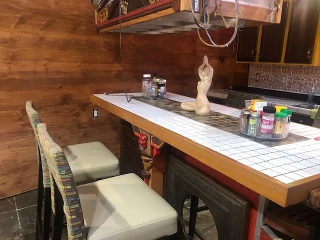 $1,800 | 506 Lafayette Street, Unit 2, Gretna, LA 70053