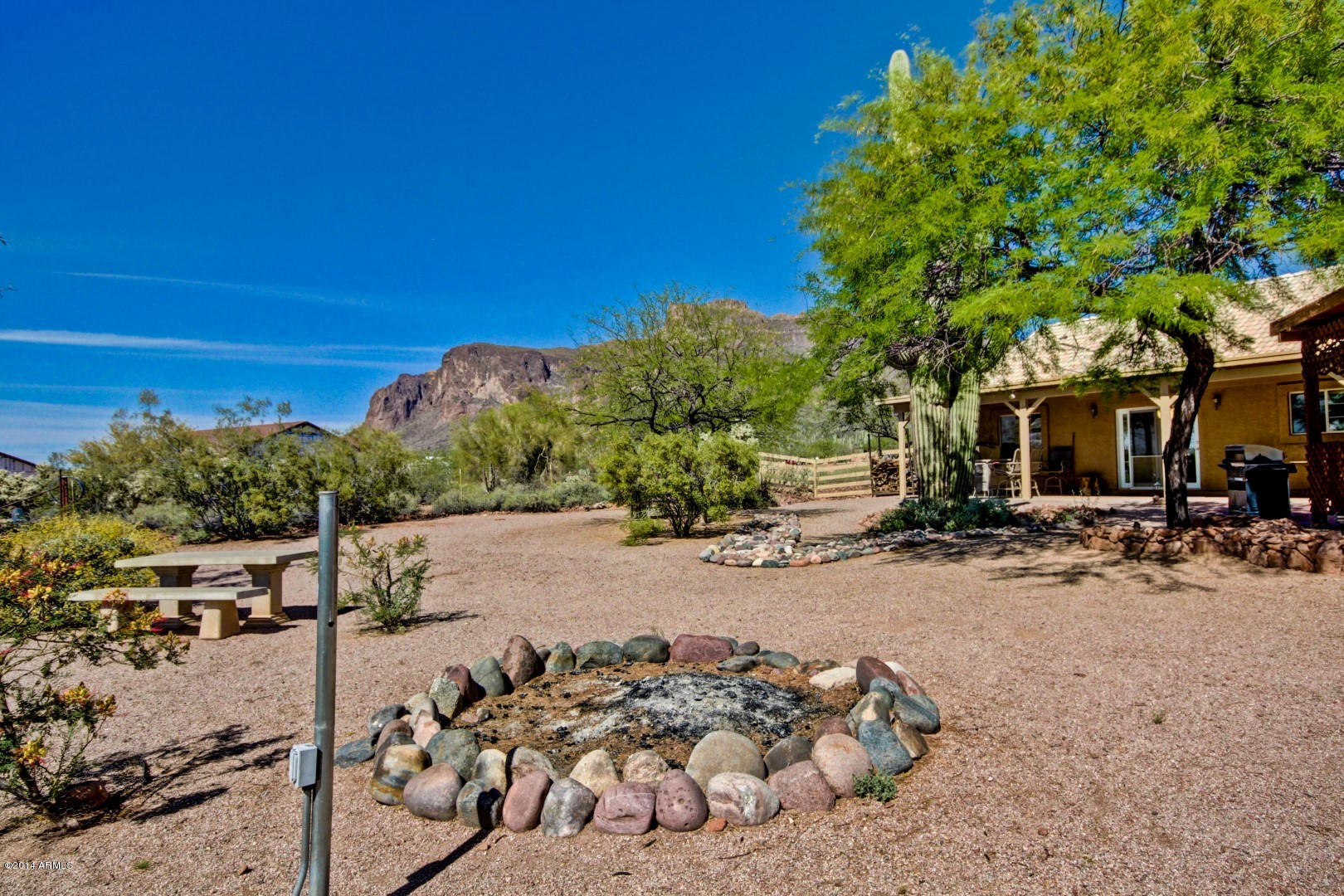 720 South Holmes Road Apache Junction, AZ 85119 - Photo 6 of 60 Holmes (52)