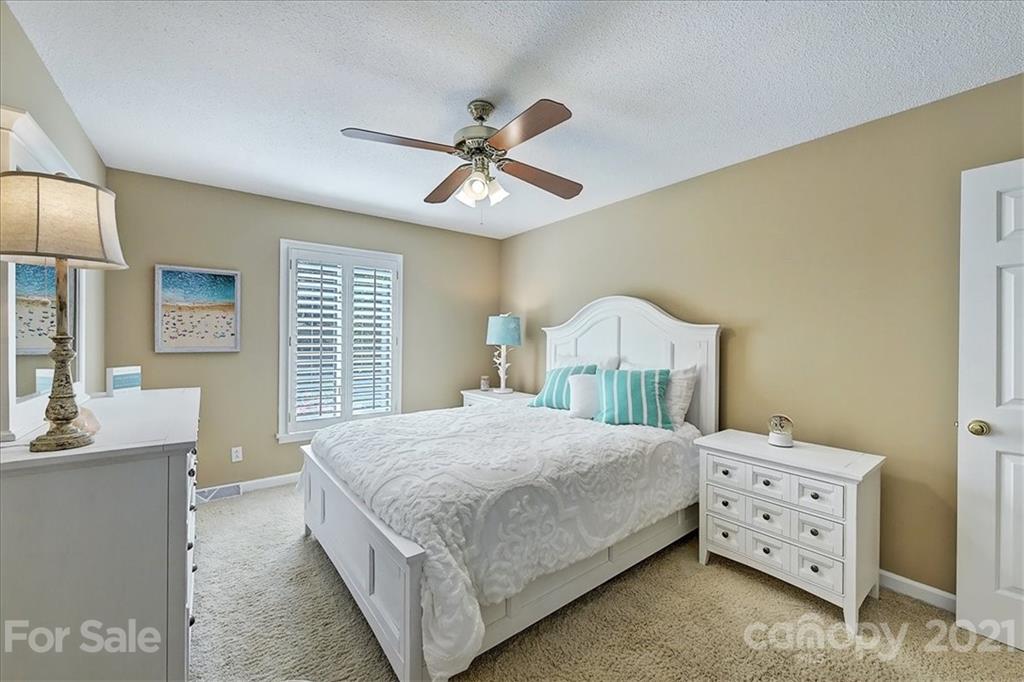 19513 Natalie Road Cornelius, NC 28031 - Photo 28 of 47 Gallery Image 28