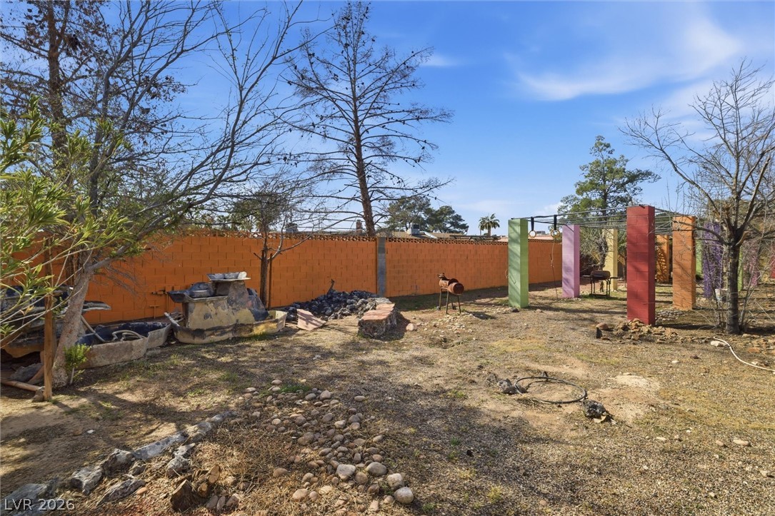 3040 Westwind Road Las Vegas, NV 89146 - Photo 29 of 44