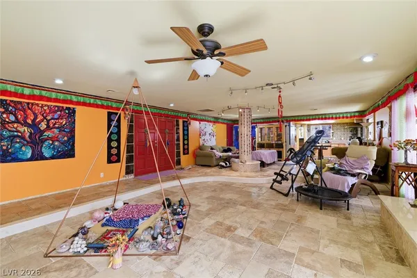 $618,168 | 3040 Westwind Road, Las Vegas, NV 89146