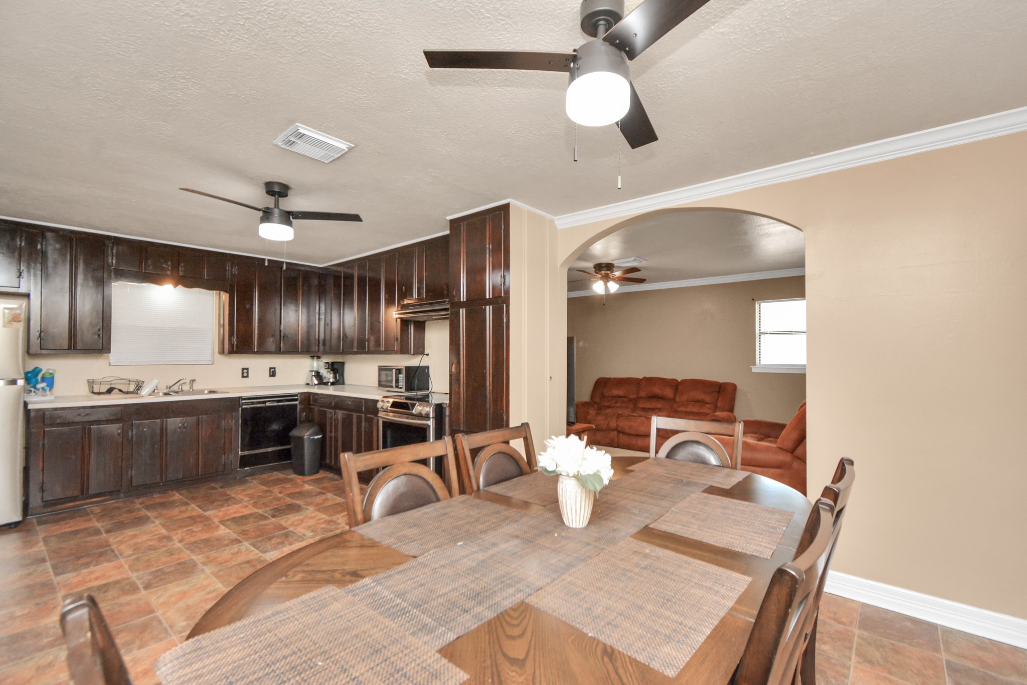 2706 Harvard Street Pasadena, TX 77502 - Photo 19 of 35