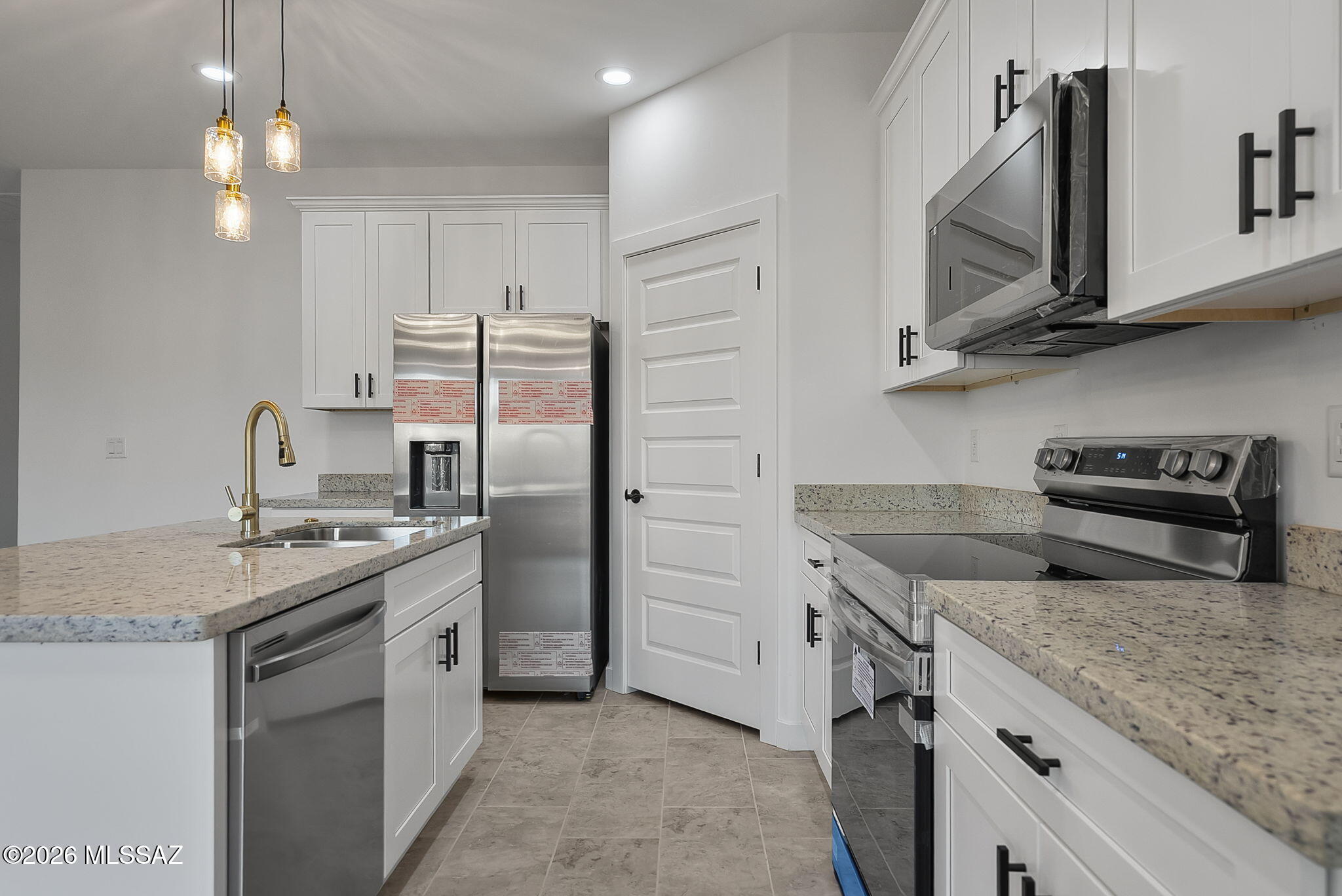 1847 Silver Court Rio Rico, AZ 85648 - Photo 3 of 25 Gallery Image 3