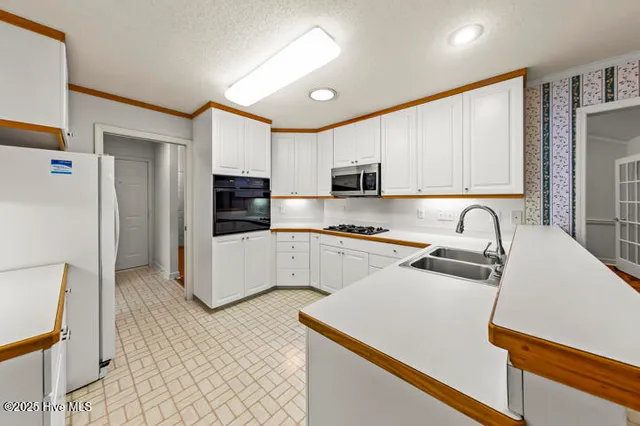 $425,000 | 7103 Brigantine Boulevard, Oriental, NC 28571