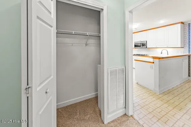 $425,000 | 7103 Brigantine Boulevard, Oriental, NC 28571