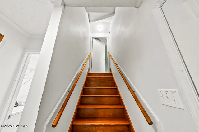 $425,000 | 7103 Brigantine Boulevard, Oriental, NC 28571