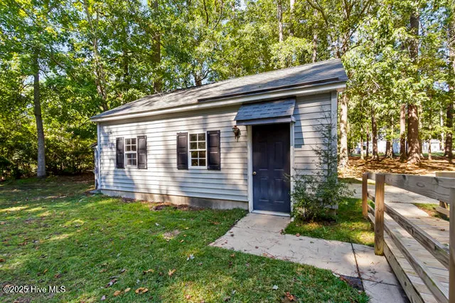 $425,000 | 7103 Brigantine Boulevard, Oriental, NC 28571