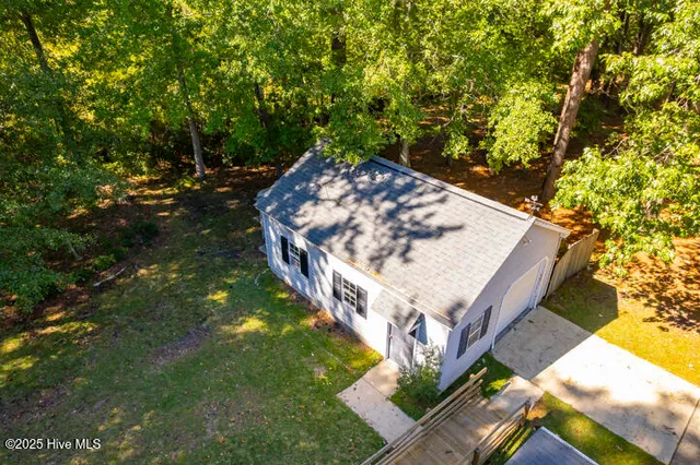 $425,000 | 7103 Brigantine Boulevard, Oriental, NC 28571