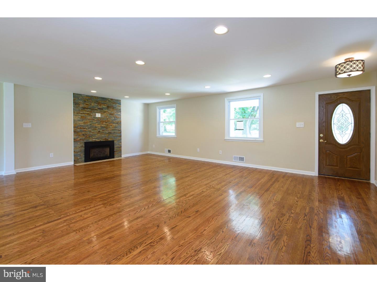 1931 County Line Road Villanova, PA 19085 - Photo 4 of 25