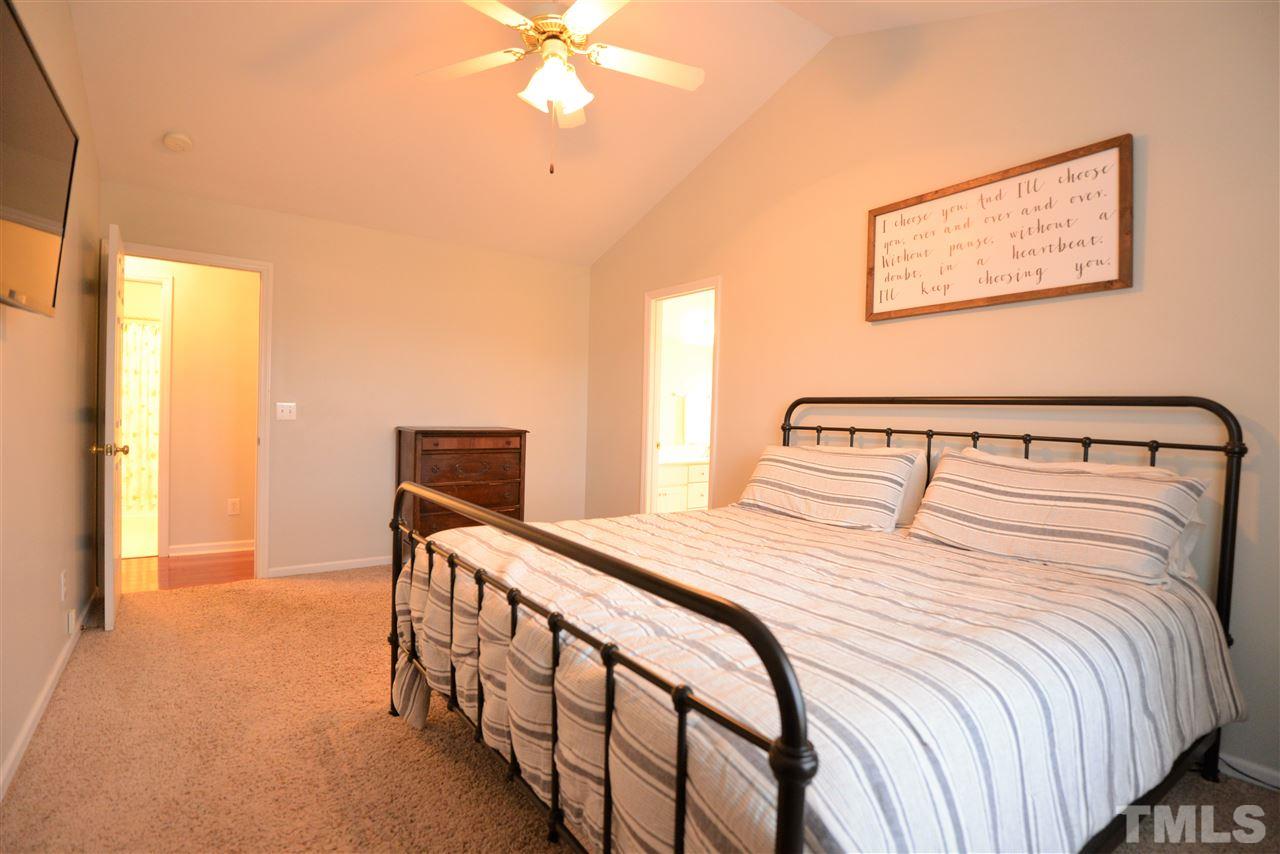 1328 Smith Road Smithfield, NC 27577 - Photo 12 of 30 Gallery Image 12