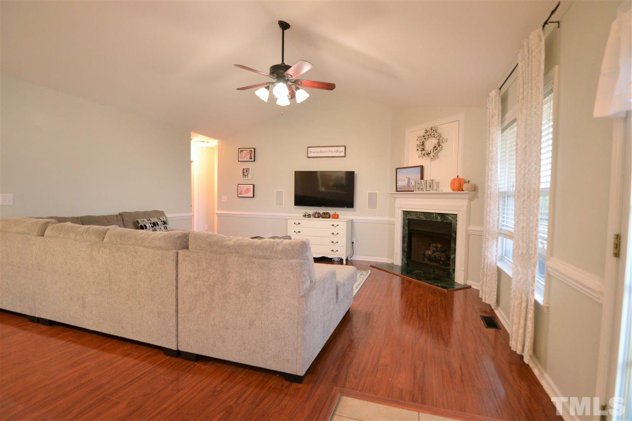 1328 Smith Road Smithfield, NC 27577 - Photo 7 of 30 Gallery Image 7