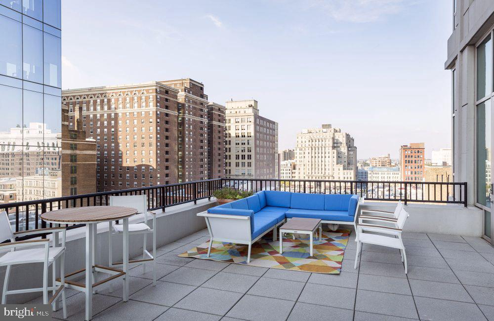 200 West Washington Square, Unit 2B/2BA Philadelphia, PA 19106 - Photo 17 of 33