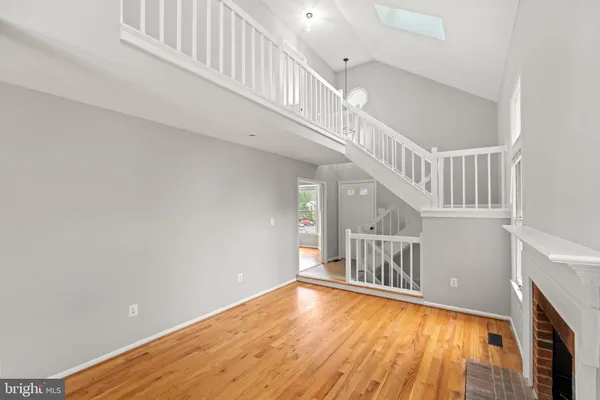 $958,000 | 8405 Hollis Lane, Vienna, VA 22182
