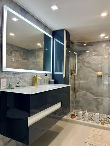 $5,000 | 9499 Collins Avenue, Unit 506, Surfside, FL 33154