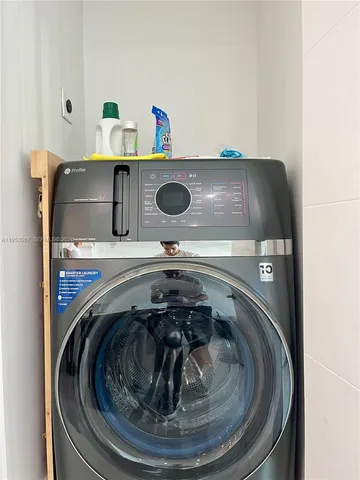 $5,000 | 9499 Collins Avenue, Unit 506, Surfside, FL 33154