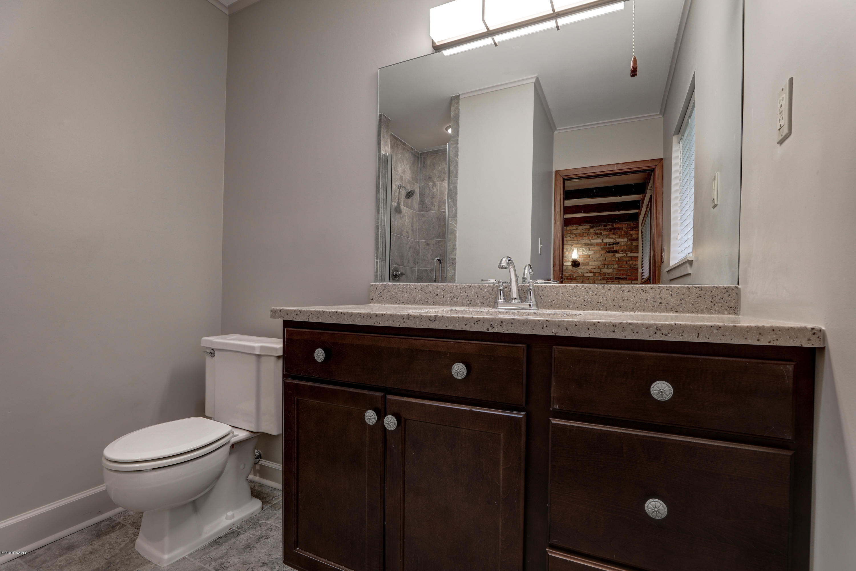 104 Rosedale Drive Lafayette, LA 70508 - Photo 9 of 21 104 Rosedale Dr -33