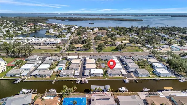 $2,150 | 9822 Desoto Court, Bradenton, FL 34210