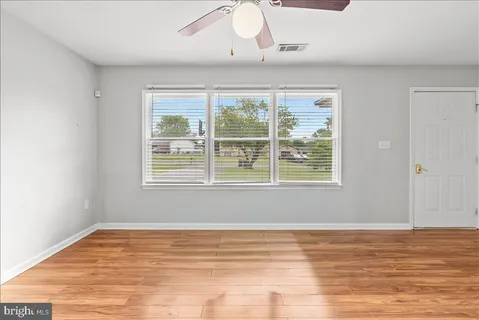 $315,000 | 201 Nightingale Avenue, Stephens City, VA 22655
