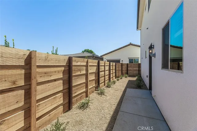 $775,000 | 6008 East Sussex Way, Fresno, CA 93727