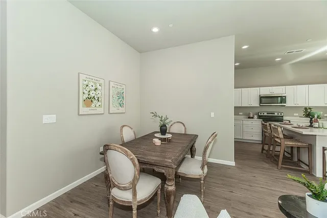 $775,000 | 6008 East Sussex Way, Fresno, CA 93727