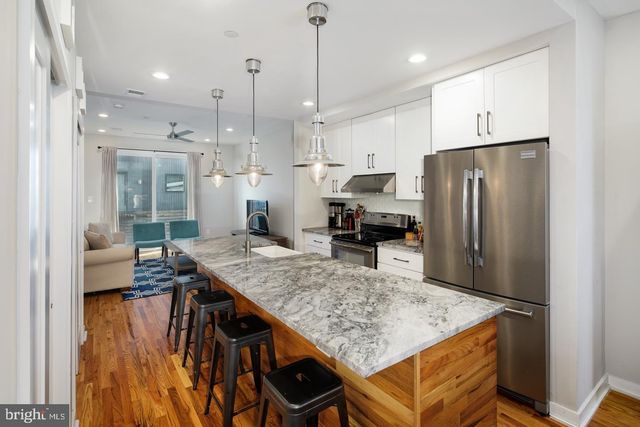 $500,000 | 1235 East Colona Street, Philadelphia, PA 19125