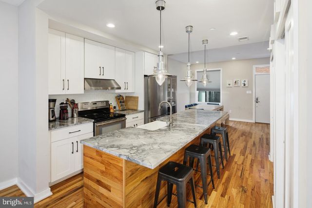 $500,000 | 1235 East Colona Street, Philadelphia, PA 19125