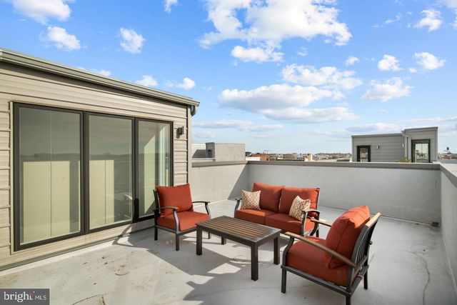 $500,000 | 1235 East Colona Street, Philadelphia, PA 19125