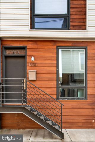 $500,000 | 1235 East Colona Street, Philadelphia, PA 19125