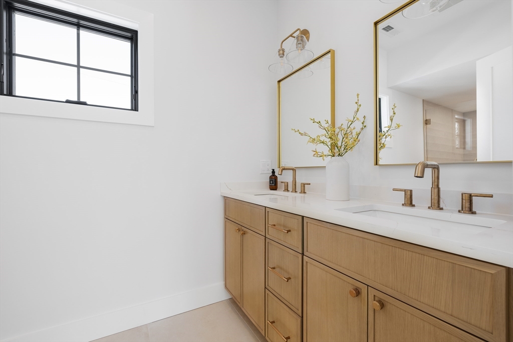 36 Otis Street, Unit 36 Needham, MA 02492 - Photo 9 of 20