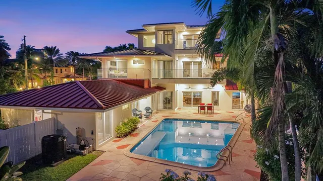 $3,395,000 | 2024 Harbourview Drive, Fort Lauderdale, FL 33316