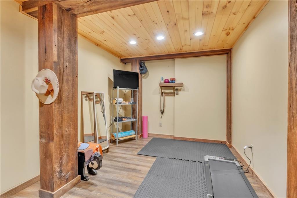 36044 Highway 66 Crown, PA 16233 - Photo 17 of 48 a view of a hallway with entryway