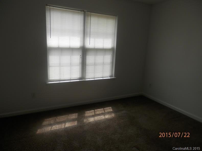 3000 Fairglen Road Charlotte, NC 28269 - Photo 8 of 12 Gallery Image 8