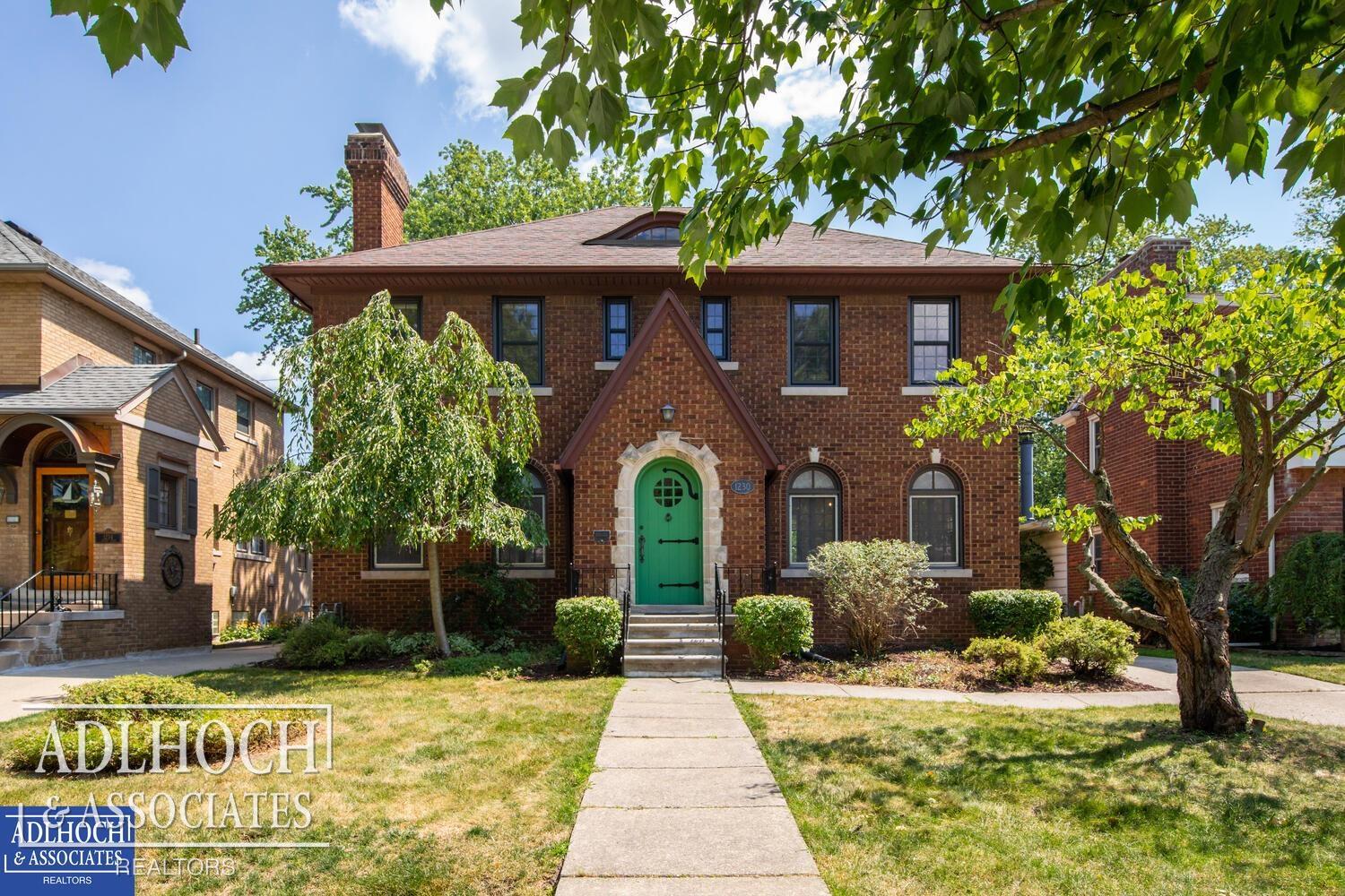 1230 Bishop Road Grosse Pointe, MI 48230 - Photo 1 of 30 50083826.JPG