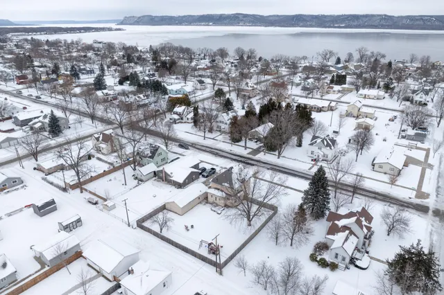 $298,900 | 507 North Garden Street, Lake City, MN 55041