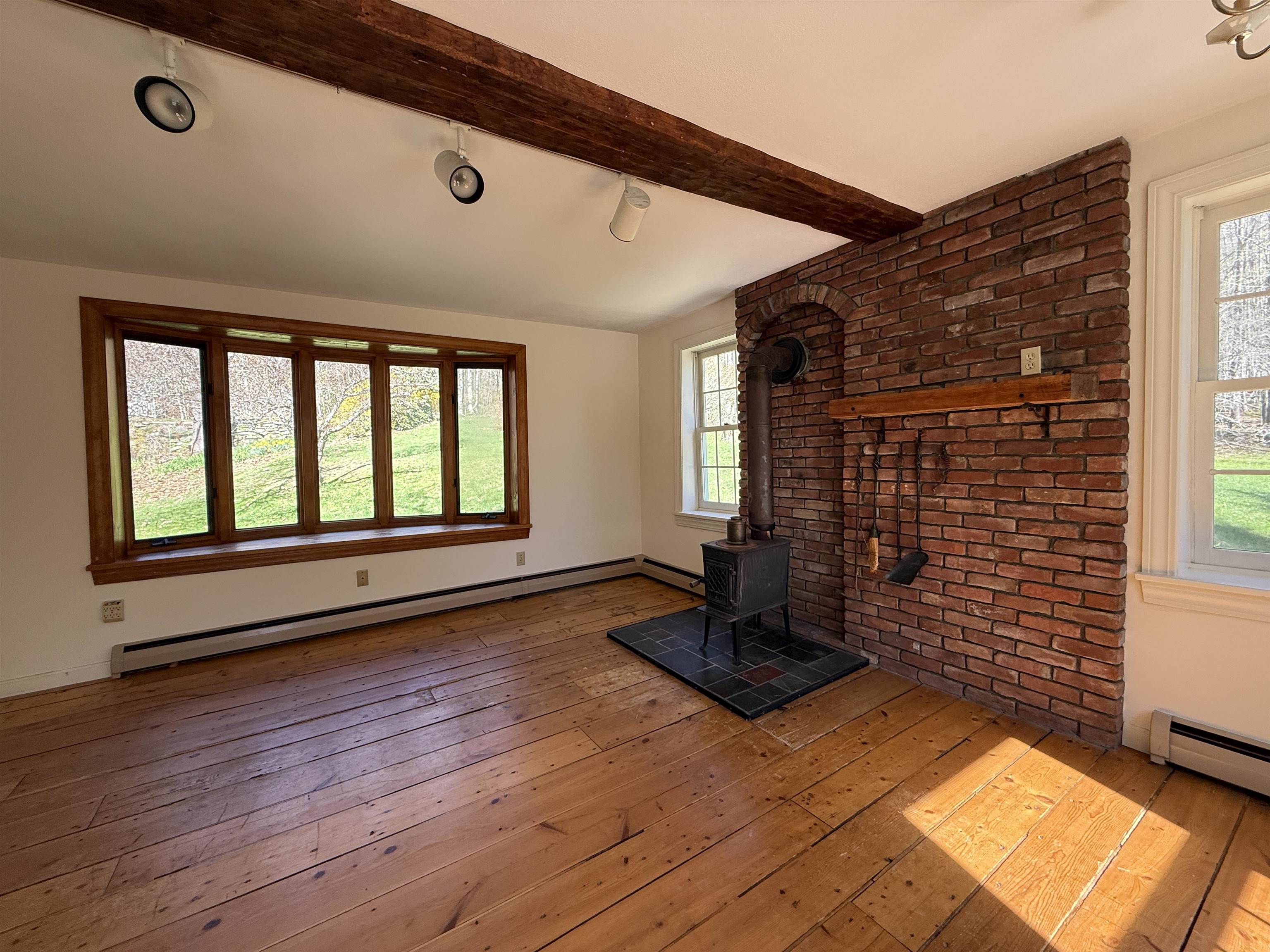 244 Densmore Road Cavendish, VT 05142 - Photo 12 of 40