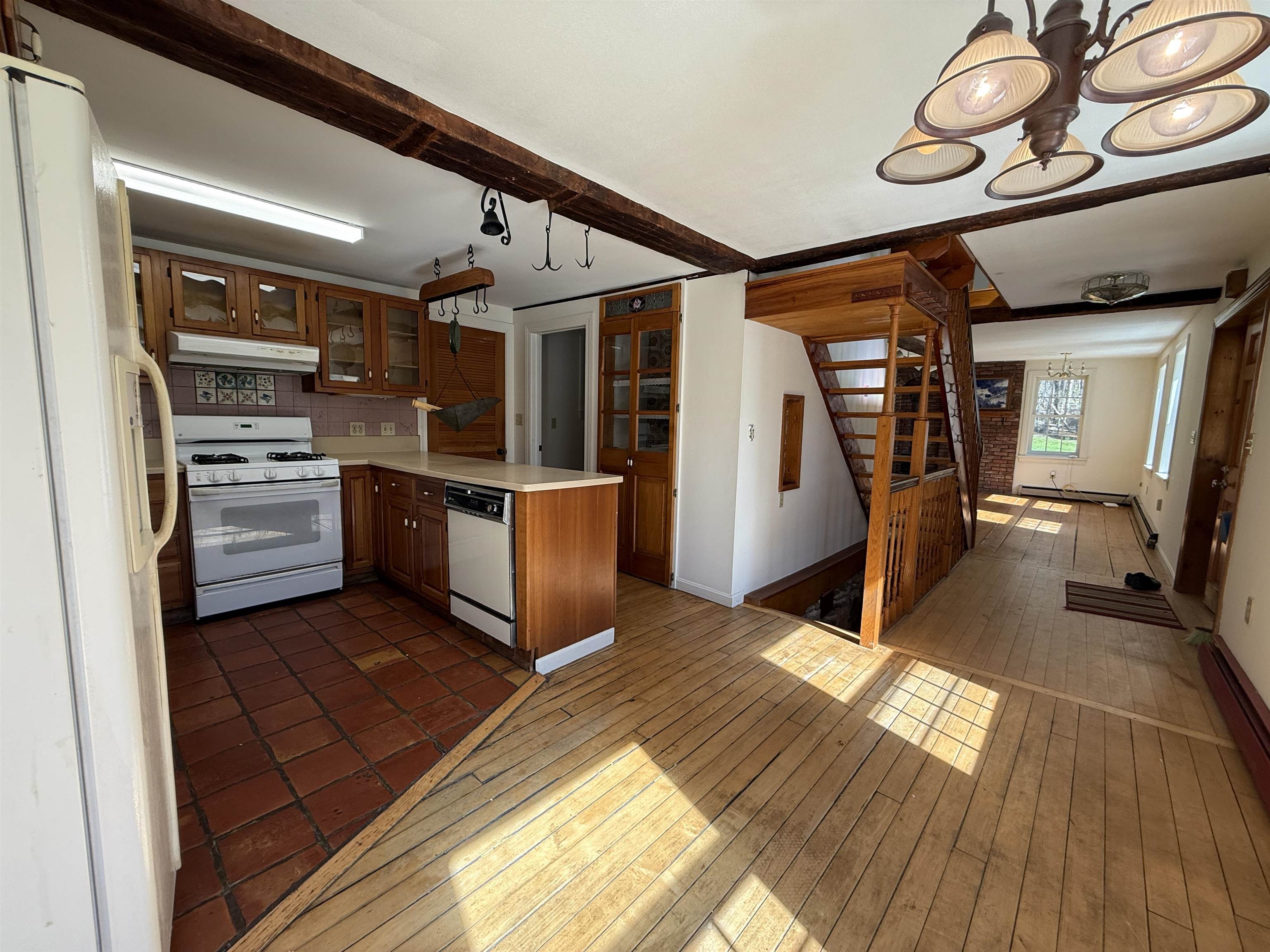 244 Densmore Road Cavendish, VT 05142 - Photo 15 of 40