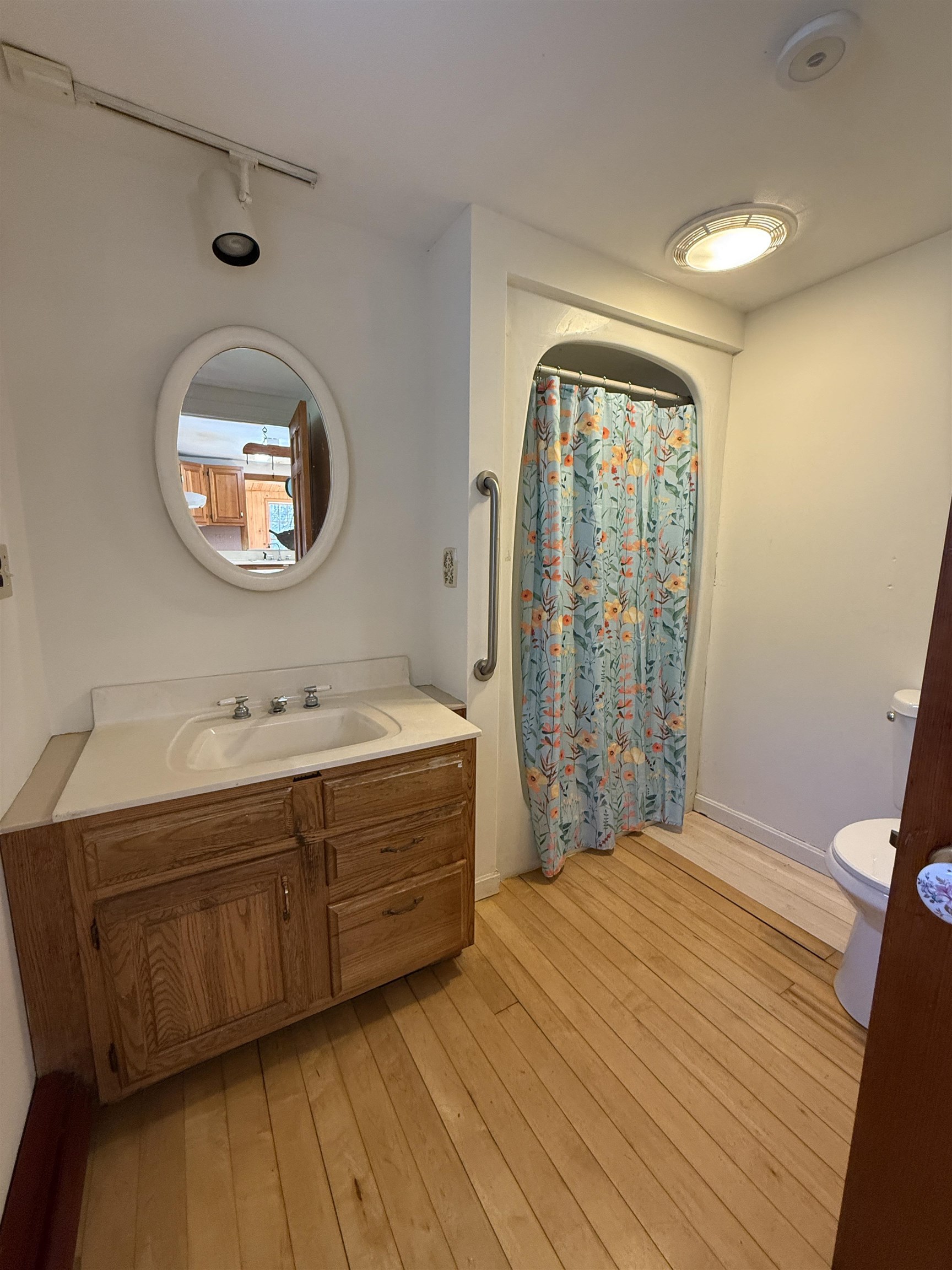 244 Densmore Road Cavendish, VT 05142 - Photo 21 of 40