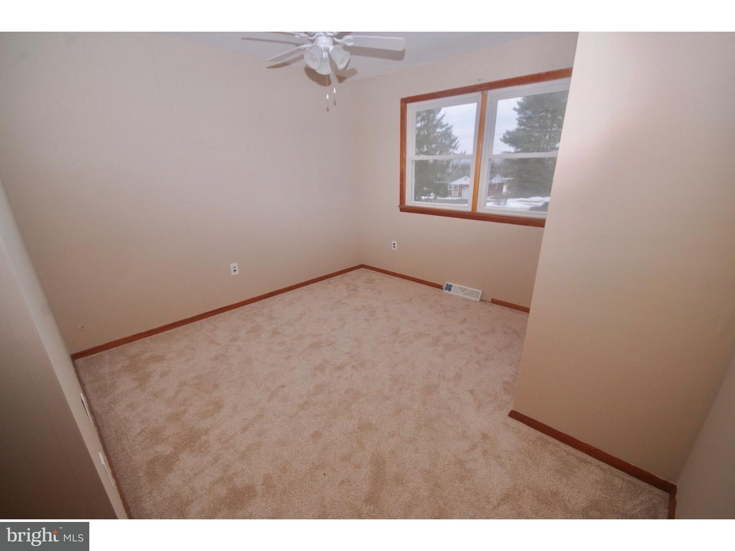 416 Ganttown Road Sewell, NJ 08080 - Photo 14 of 16