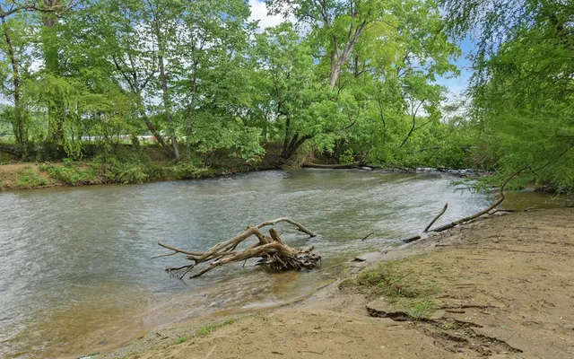 $843,777 | 321 Call-Wright Road, Ellijay, GA 30540