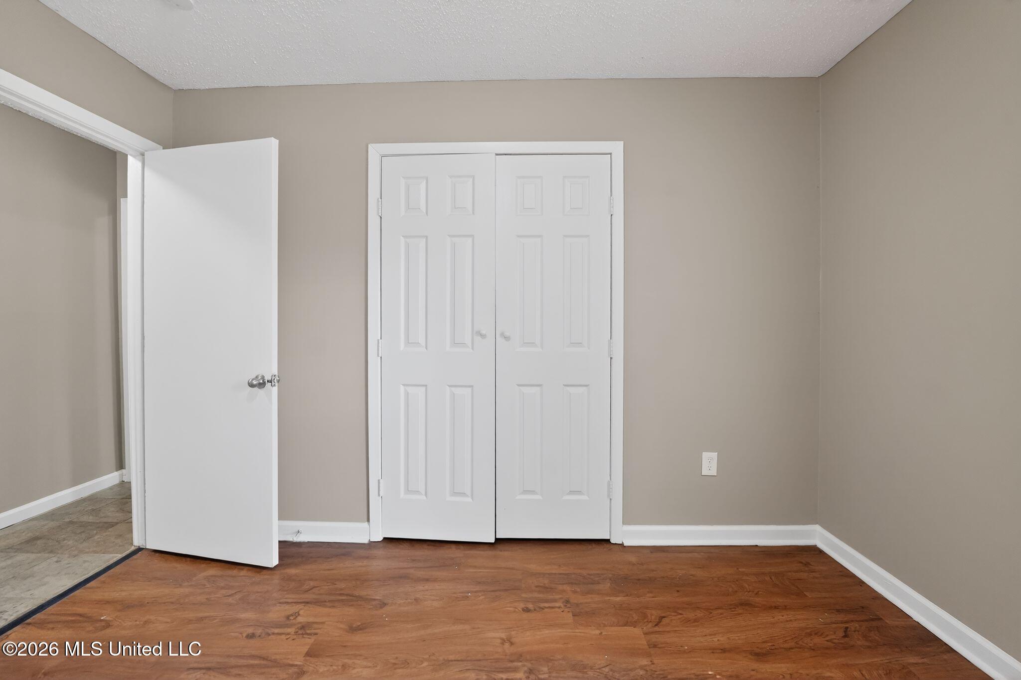 5857 Cypress Trail Jackson, MS 39211 - Photo 30 of 47 30_5857_Cypress_Trail_Jackson_MS_39211-B