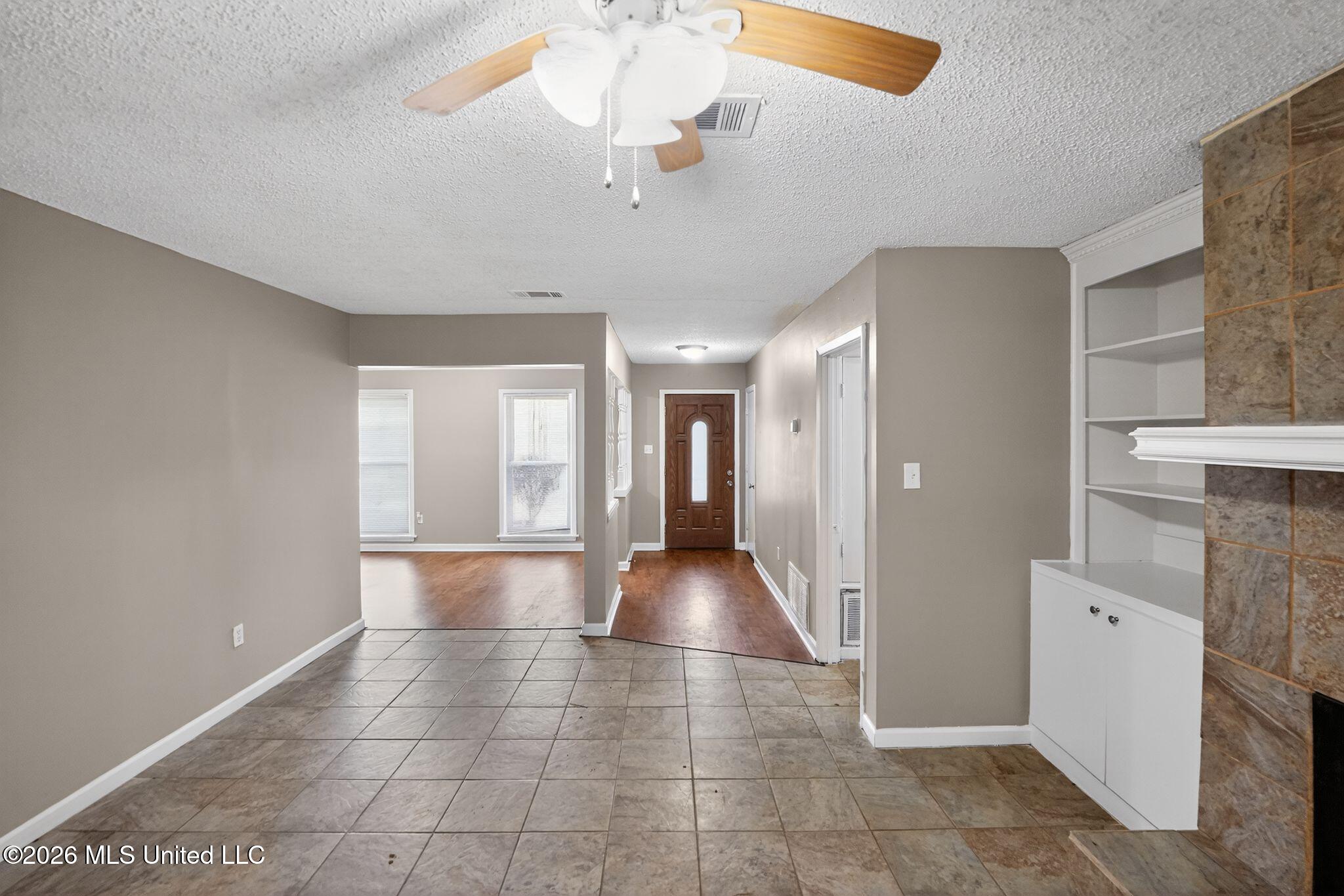 5857 Cypress Trail Jackson, MS 39211 - Photo 9 of 47 09_5857_Cypress_Trail_Jackson_MS_39211-F