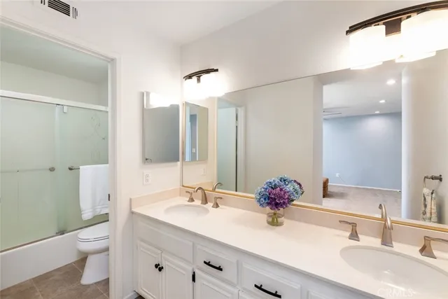 $810,000 | 974 Nottingham Drive, Corona, CA 92878