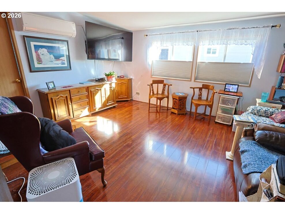 631 2nd Avenue Powers, OR 97466 - Photo 8 of 22