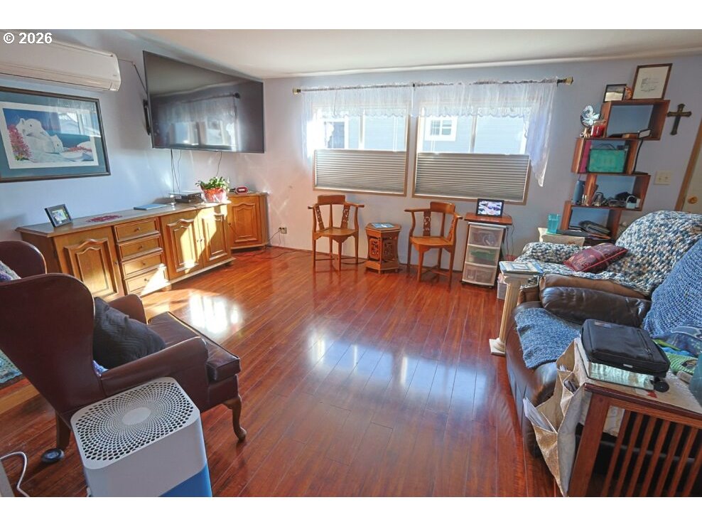 631 2nd Avenue Powers, OR 97466 - Photo 10 of 22