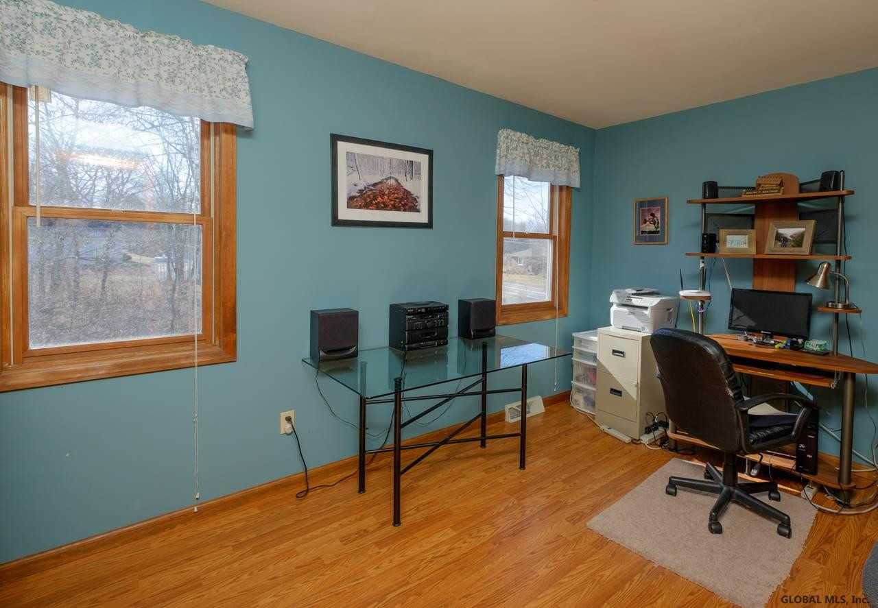 441 Russell Road Albany, NY 12203 - Photo 12 of 25 Photo 12